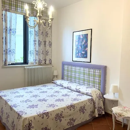 Pietrachiara Bed & Breakfast *